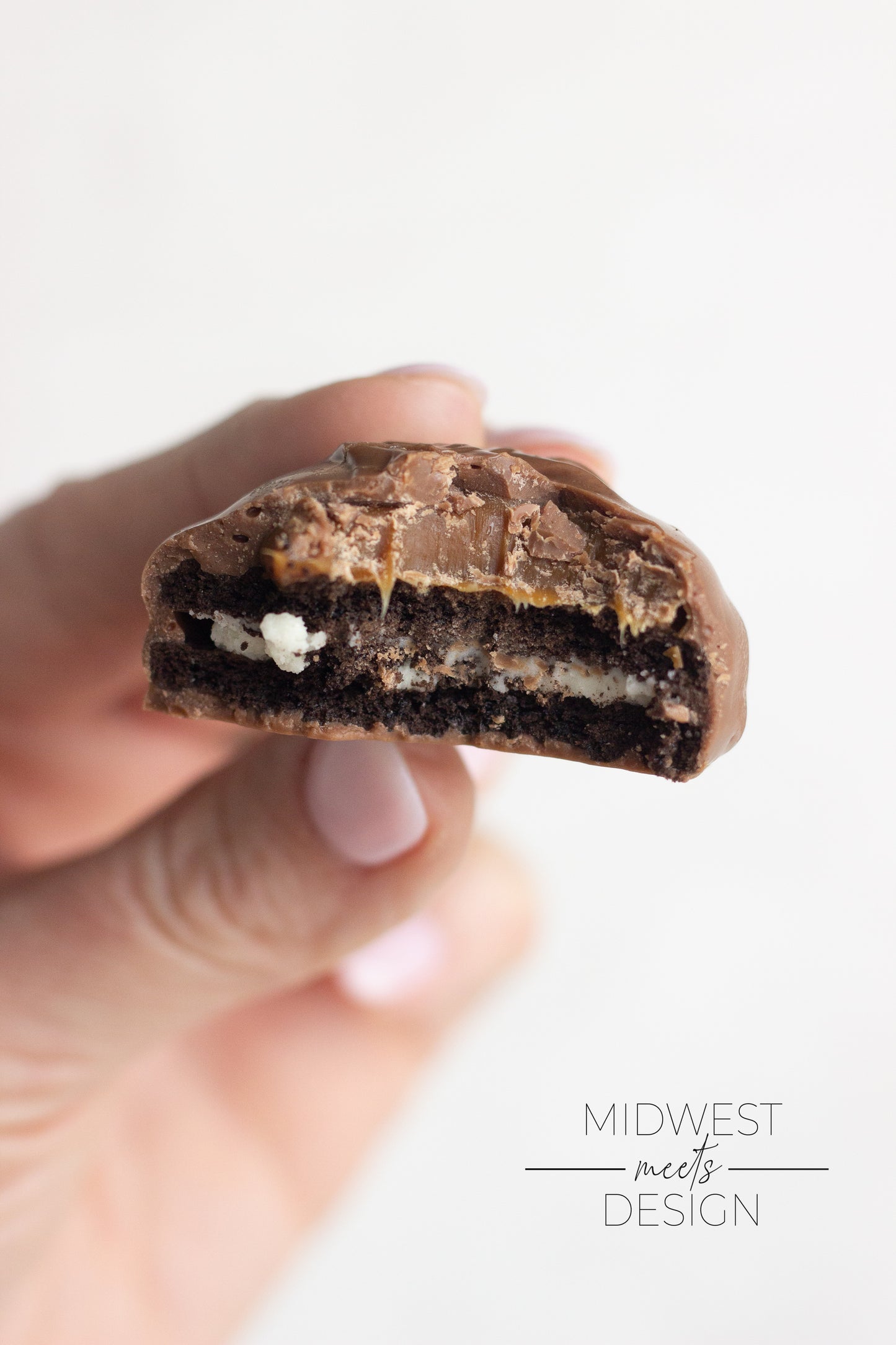 Chocolate Covered Caramel Oreos