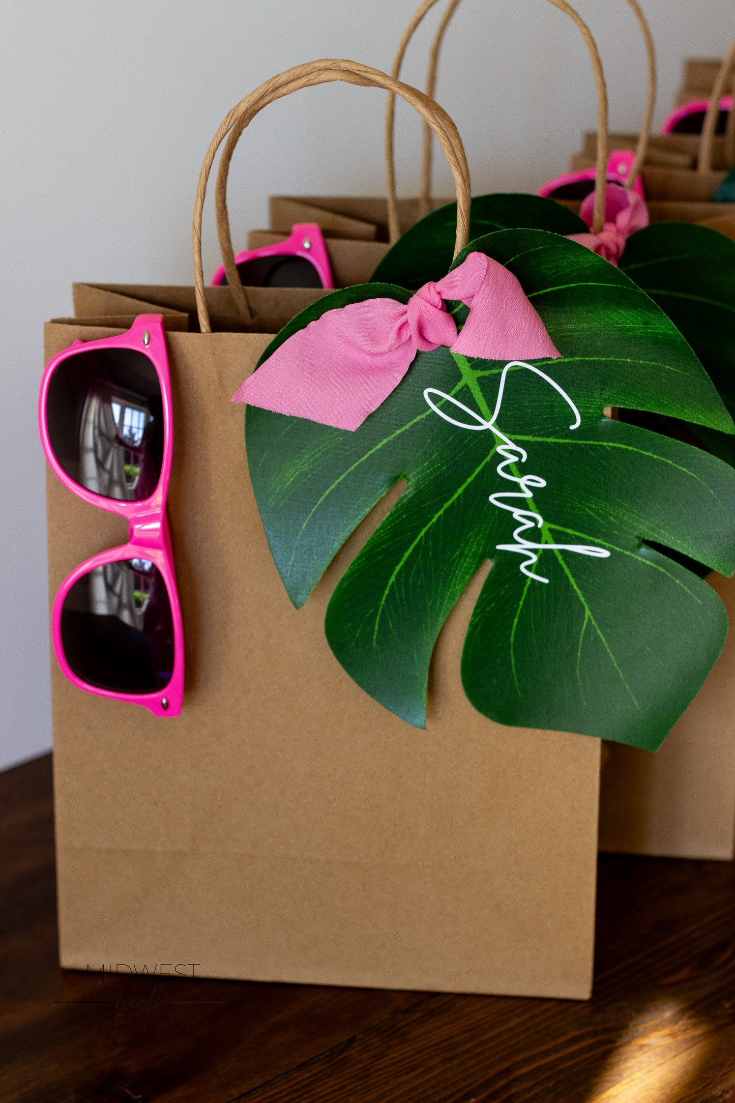 Customized Monstera/Palm Leaf Name Tag - Bachelorette or Gift Tag