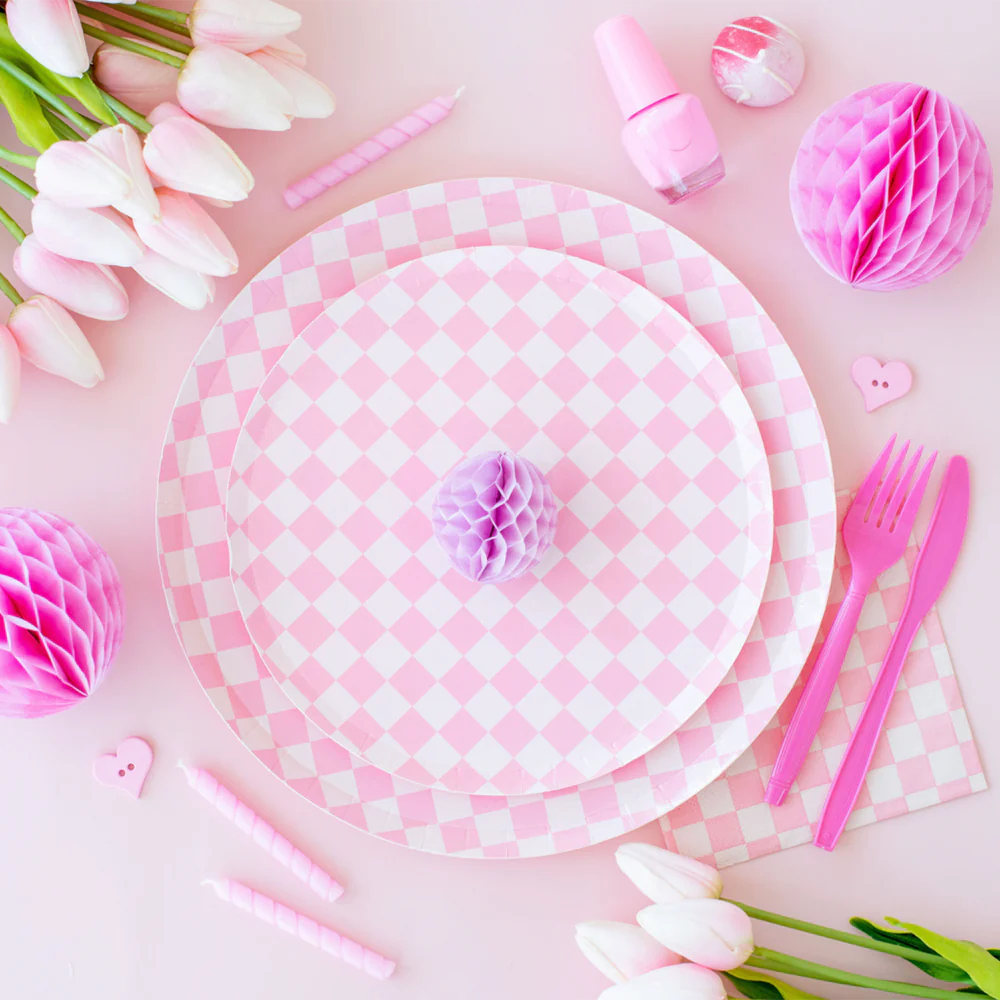 Pink Checkered Dinner Plates - 8 Pk.