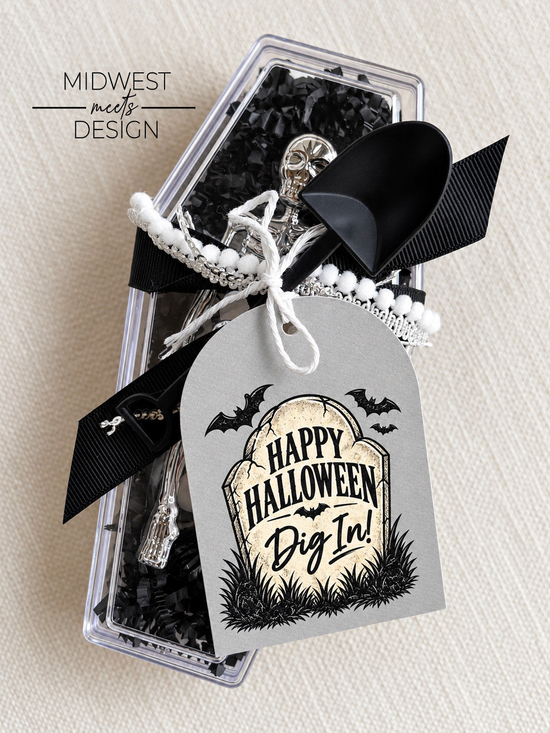Halloween Graveyard Dig In Gift Tag - Printed