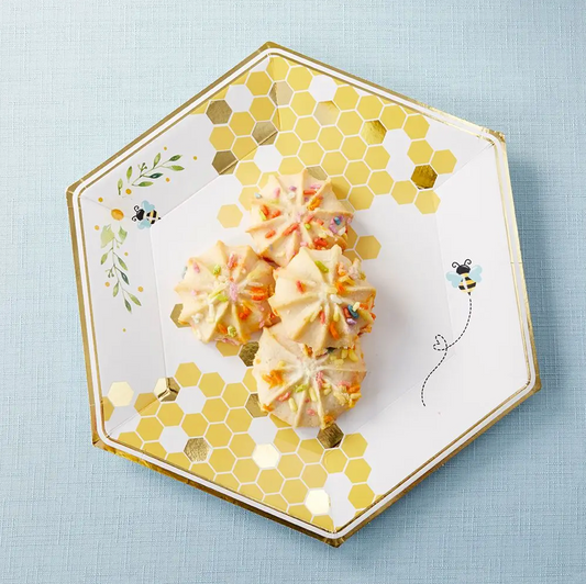 Sweet As Can Bee 9 in. Premium Paper Plates (Set of 16)